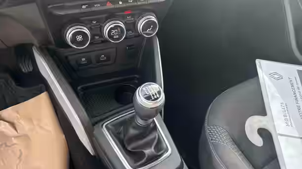 DACIA DUSTER 19 / 23