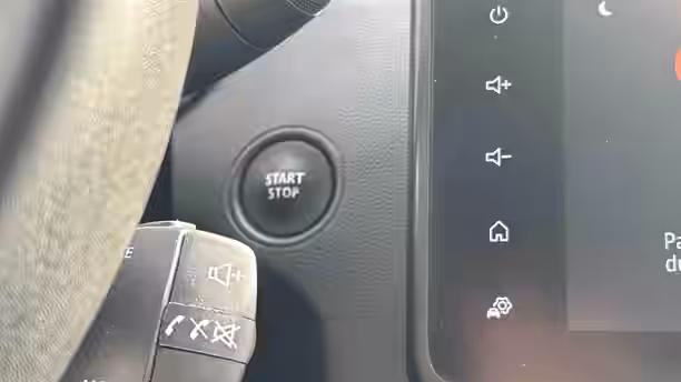 DACIA DUSTER 22 / 23