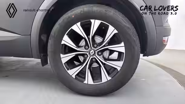 RENAULT CAPTUR 10 / 33