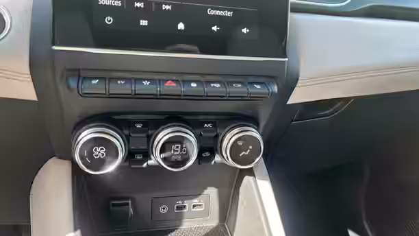 RENAULT CAPTUR 22 / 27