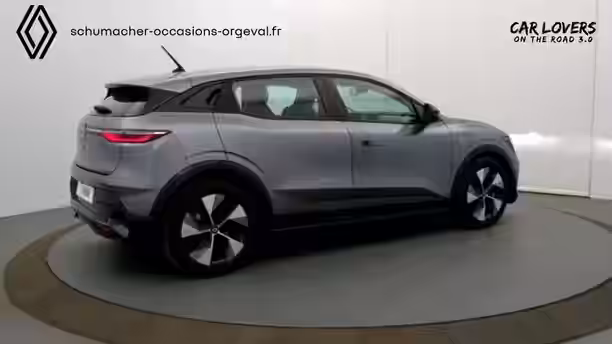 RENAULT MEGANE E-TECH 18 / 27