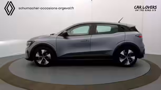RENAULT MEGANE E-TECH 5 / 27