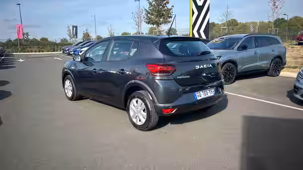 DACIA SANDERO 3 / 25
