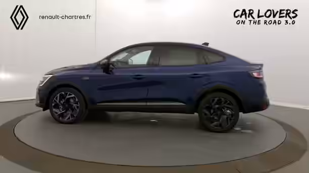 RENAULT ARKANA 29 / 33