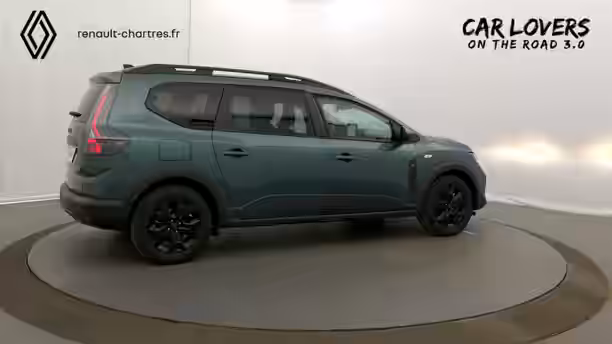 DACIA JOGGER HYBRID 21 / 34