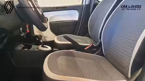 RENAULT TWINGO E-TECH ELECTRIQUE 16 / 33