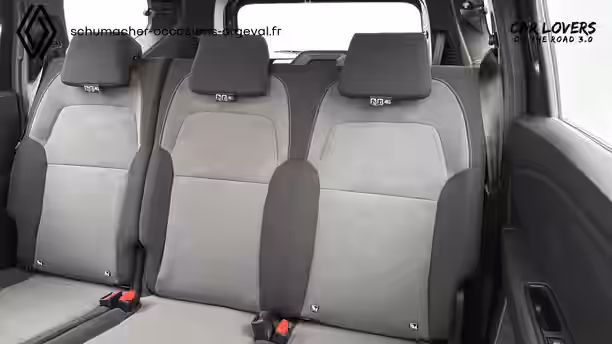 DACIA JOGGER 26 / 32