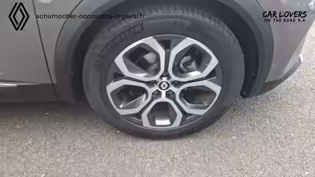 RENAULT CAPTUR 21 / 36