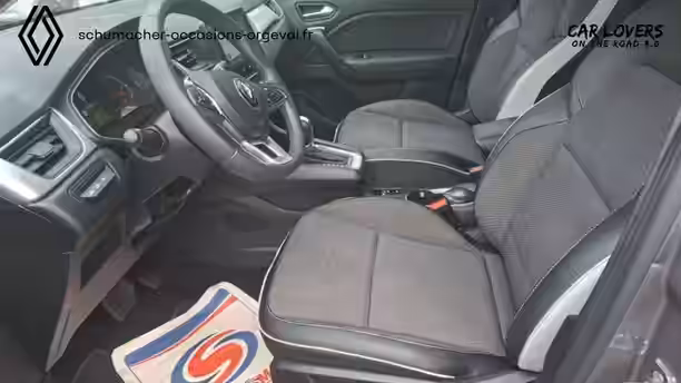 RENAULT CAPTUR 8 / 36