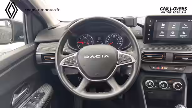 DACIA SANDERO 24 / 34