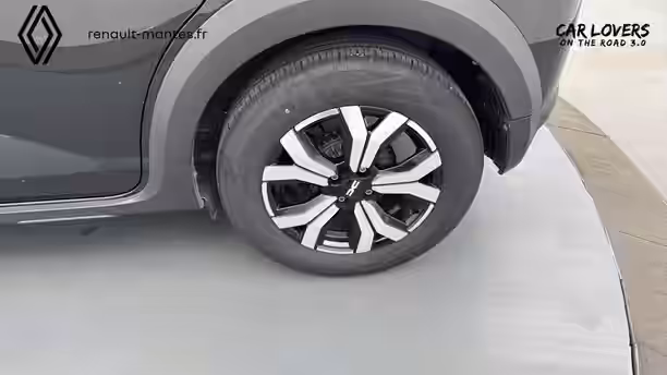 DACIA SANDERO 10 / 34