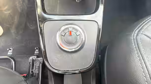 DACIA SPRING 19 / 25