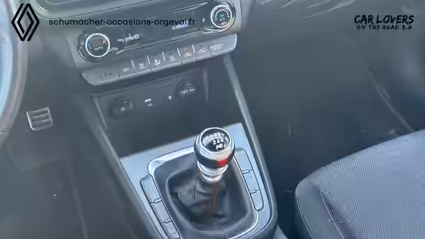 HYUNDAI KONA 14 / 30