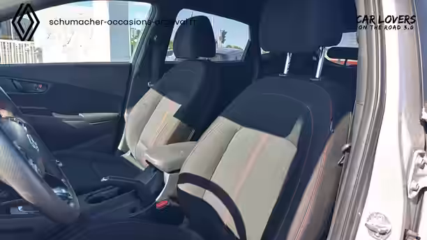 HYUNDAI KONA 16 / 30