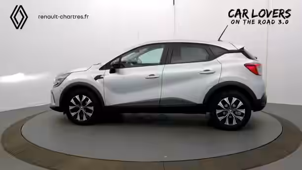 RENAULT CAPTUR 29 / 33