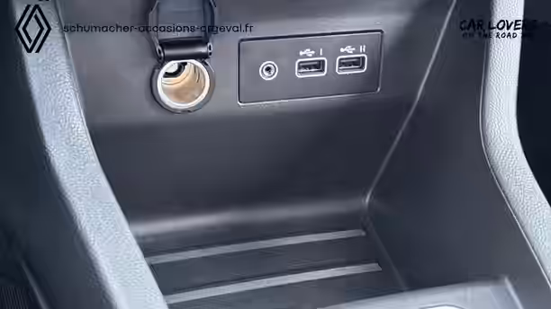 RENAULT CLIO V 24 / 33