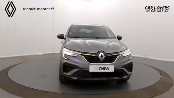 RENAULT ARKANA 28 / 33