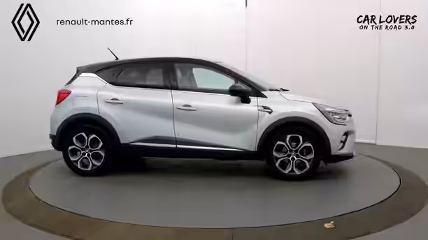 RENAULT CAPTUR 21 / 33