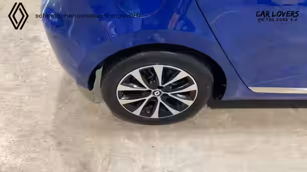 RENAULT CLIO V 11 / 30