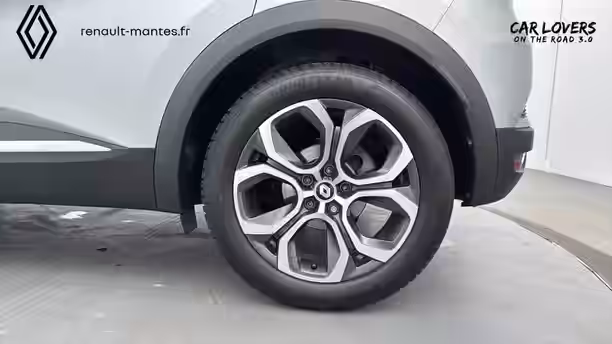 RENAULT CAPTUR 10 / 33