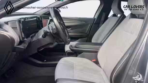 RENAULT MEGANE E-TECH 33 / 34