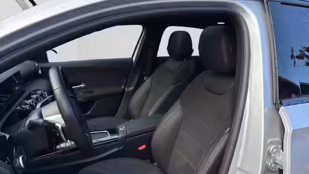 MERCEDES CLASSE A BERLINE 11 / 17