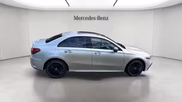MERCEDES CLASSE A BERLINE 6 / 17