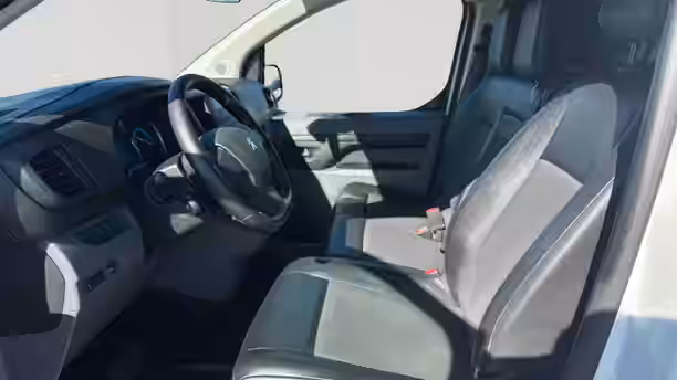 PEUGEOT E-EXPERT FOURGON 11 / 19
