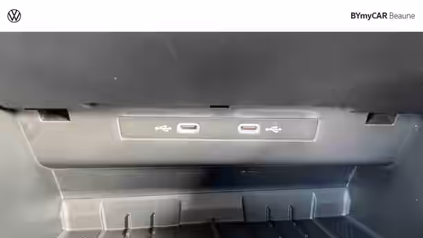 VOLKSWAGEN TIGUAN 22 / 29