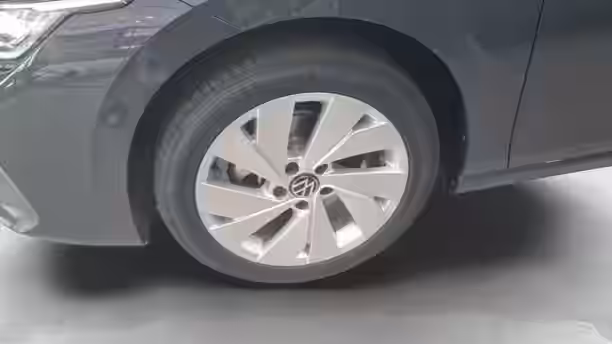 VOLKSWAGEN GOLF 13 / 16