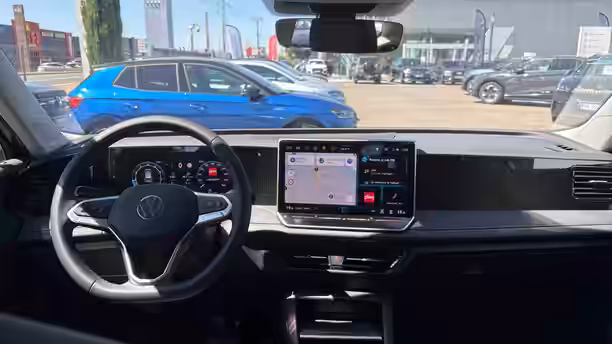 VOLKSWAGEN TIGUAN 9 / 14