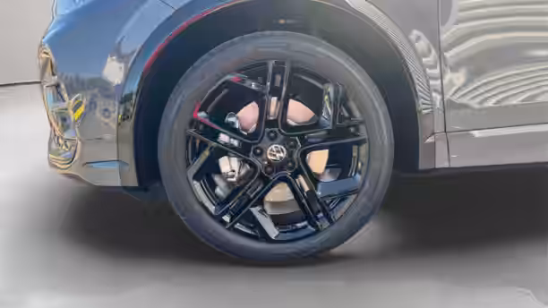 VOLKSWAGEN TIGUAN 16 / 24