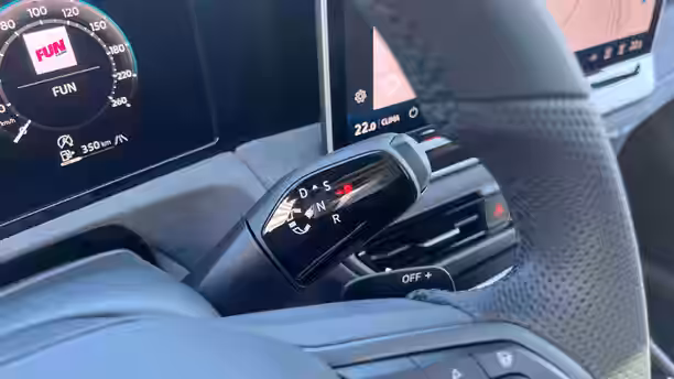 VOLKSWAGEN TIGUAN 24 / 24