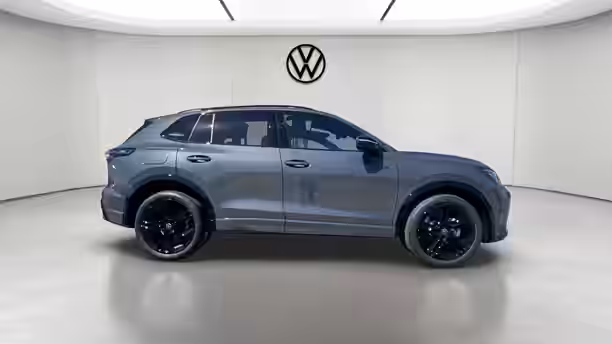 VOLKSWAGEN TIGUAN 6 / 24