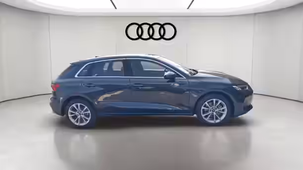 AUDI A3 SPORTBACK 6 / 27