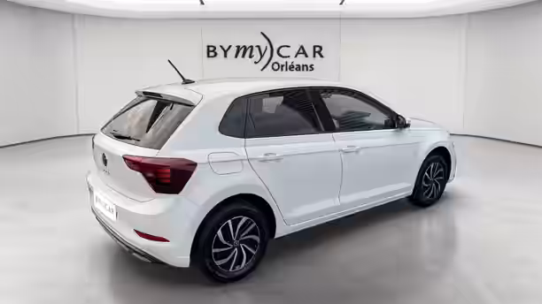 VOLKSWAGEN POLO 5 / 26