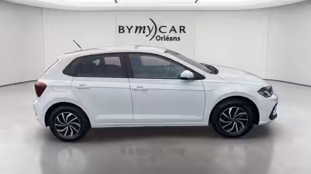 VOLKSWAGEN POLO 6 / 26