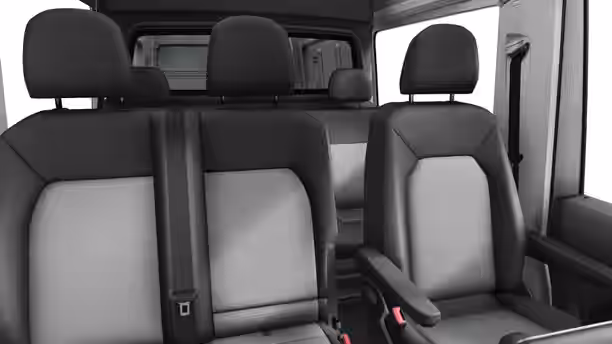 VOLKSWAGEN UTILITAIRES CRAFTER VAN 9 / 9