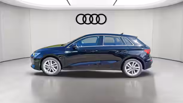 AUDI A3 SPORTBACK 2 / 27
