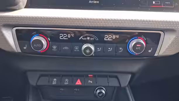 AUDI A1 SPORTBACK 25 / 28