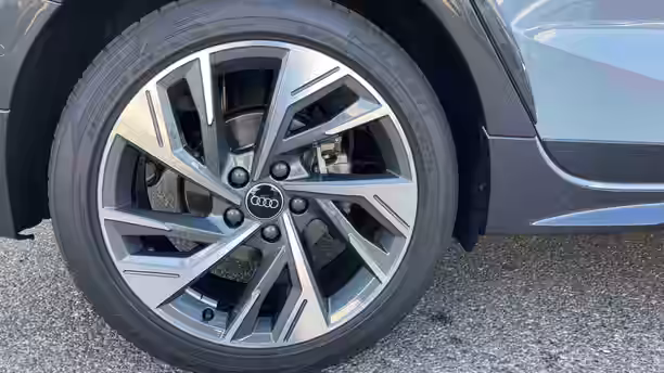 AUDI A3 ALLSTREET 24 / 26
