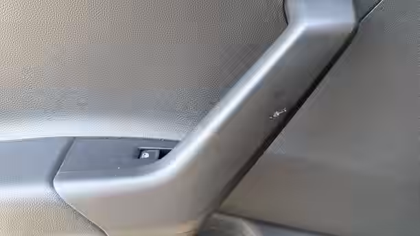VOLKSWAGEN POLO 36 / 36