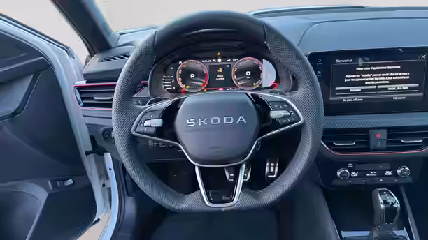 SKODA KAMIQ 10 / 28