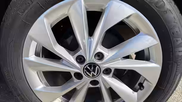 VOLKSWAGEN POLO 36 / 36