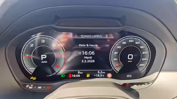 AUDI Q2 10 / 29