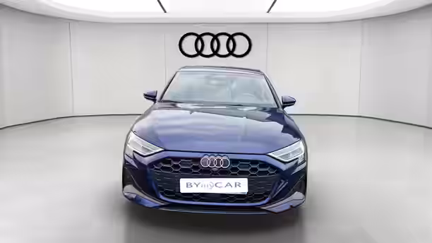 AUDI A3 SPORTBACK 8 / 29