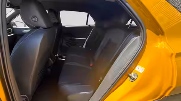 VOLKSWAGEN T-ROC 18 / 22
