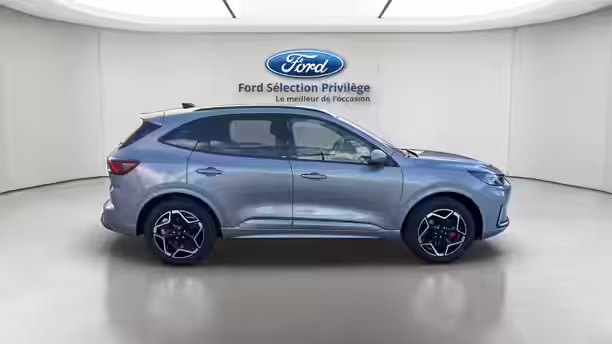 FORD KUGA 6 / 30