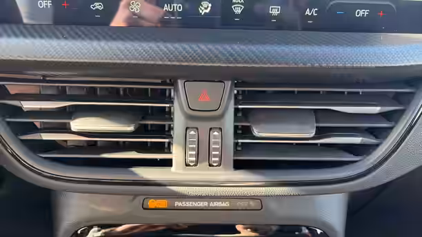 FORD KUGA 29 / 30