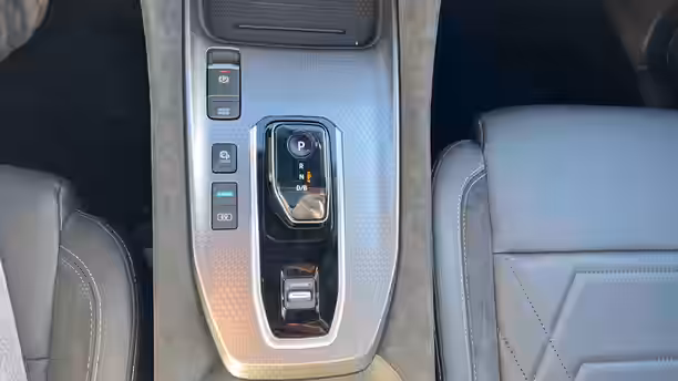 NISSAN QASHQAI 19 / 27